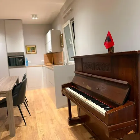 Harmony Center 티라나