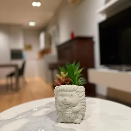 Harmony Center 아파트 티라나