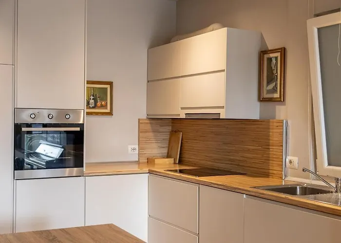 Harmony Center Апартаменты Тирана