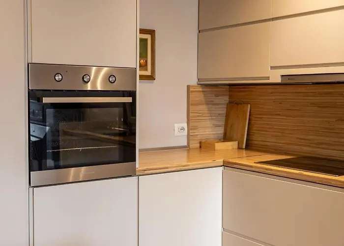 Harmony Center Апартаменты Тирана